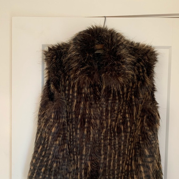 Vintage Painted Pony Faux Fur Vest Size M/L. EUC - Picture 3 of 13